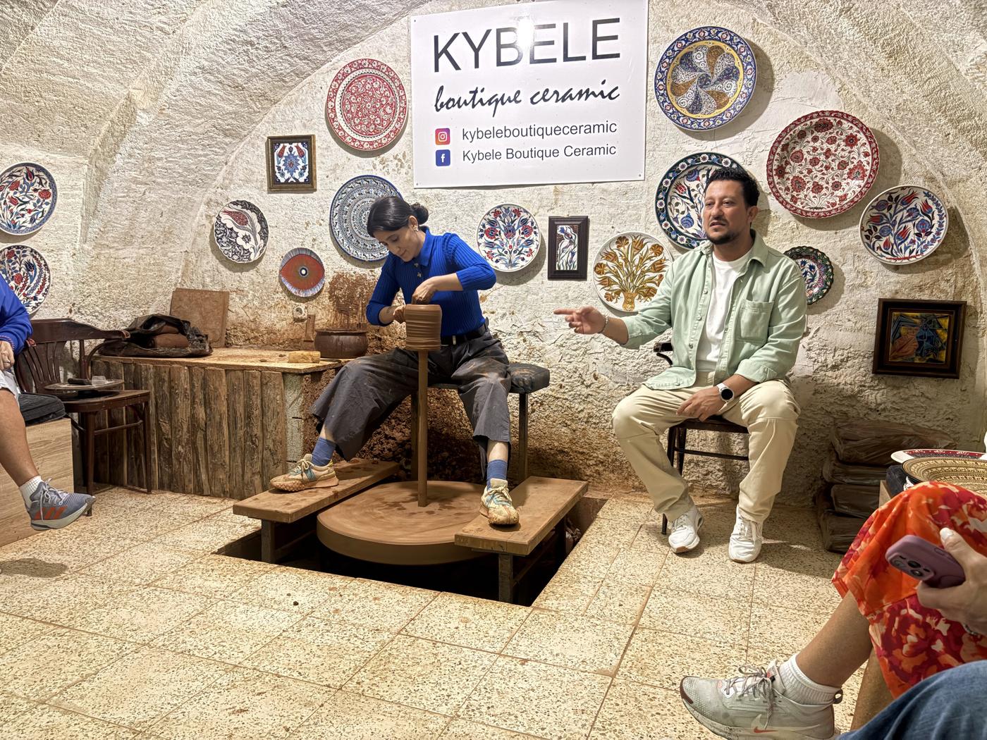 pottery demonstration, Avanos