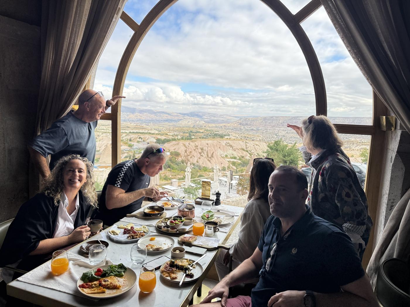 breakfast over the valley